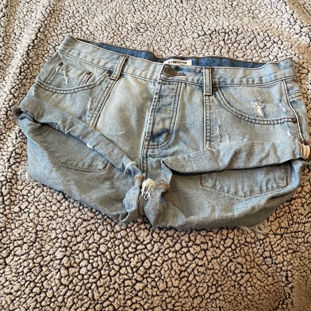 One Teaspoon Bandits - light wash with distressing
